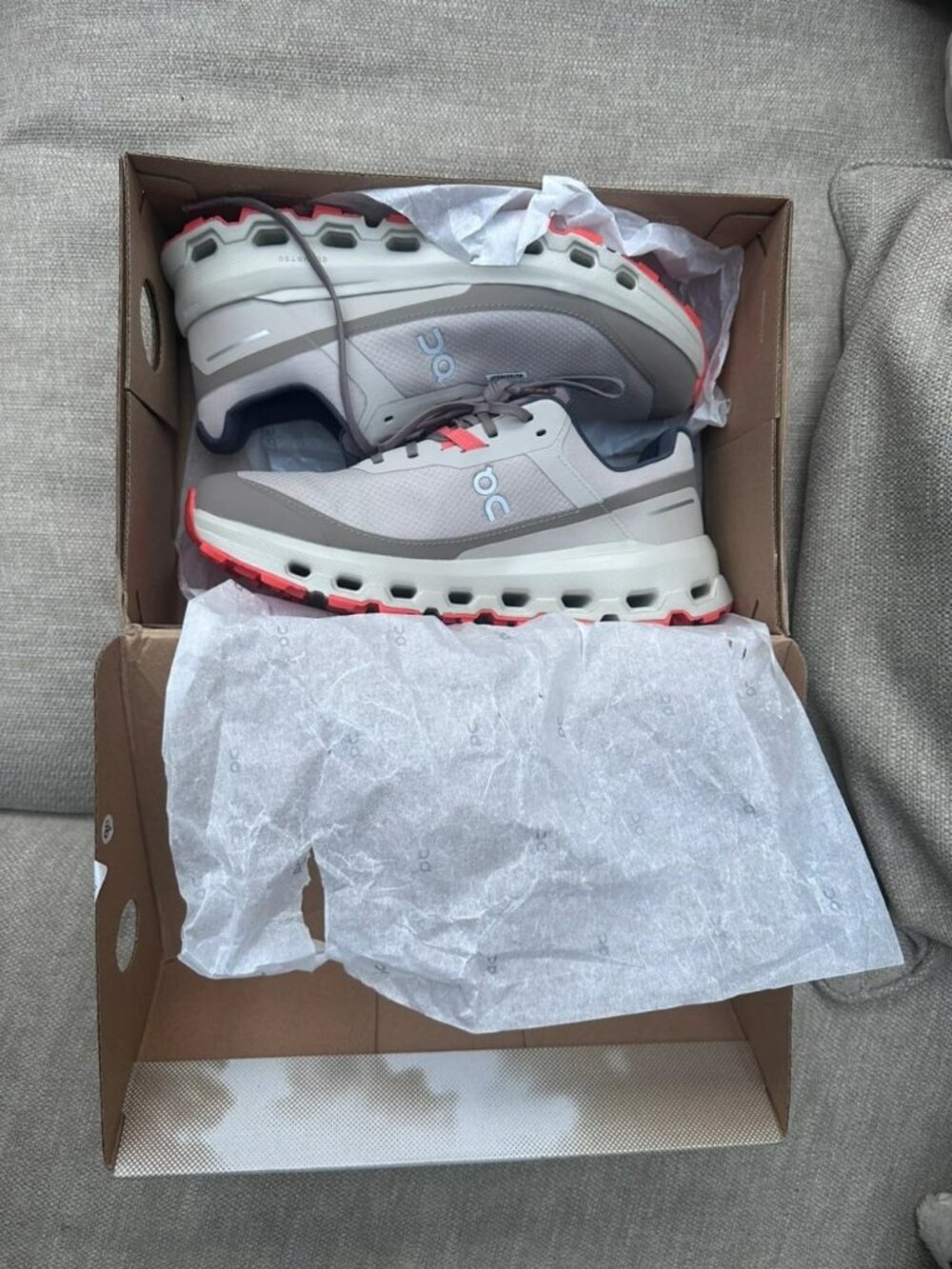 On Cloudvista 2 Waterproof Women's Running Shoes US 8